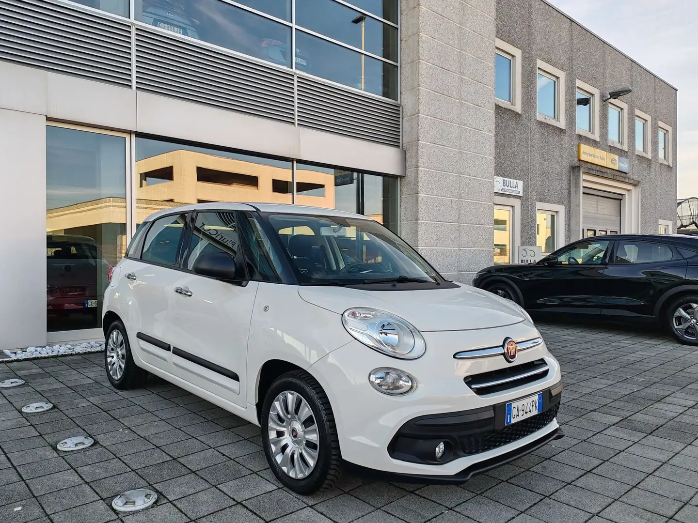 Fiat 500L 1.3 MJT 95cv Urban 4 posti Autocarro N1 Cruise Bianco - 2