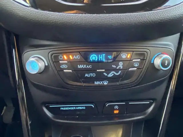 Ford B-Max view 11