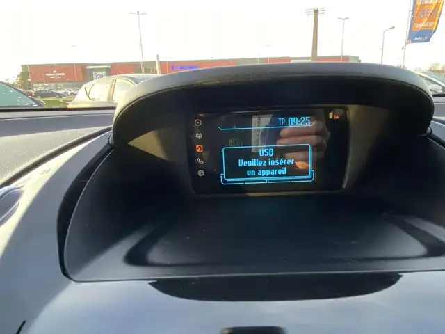 Ford B-Max view 15
