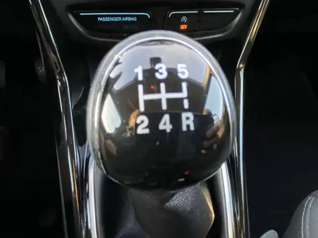 Ford B-Max view 8