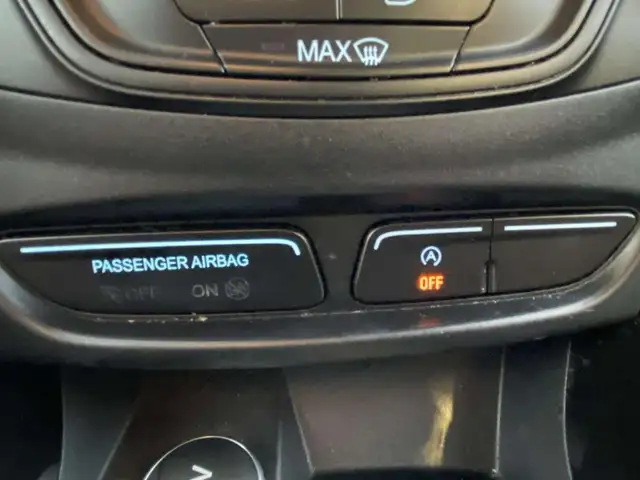 Ford B-Max view 10