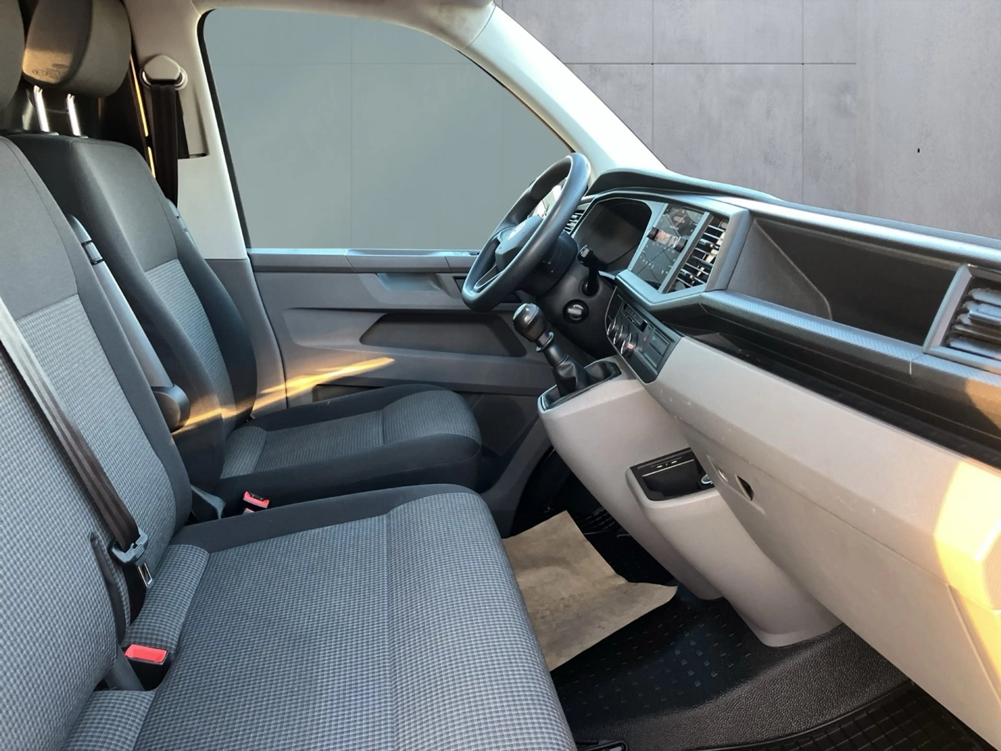 Volkswagen T6.1 Transporter VW Transporter HD-T6.1 Kastenwagen LR TDI — photo 11
