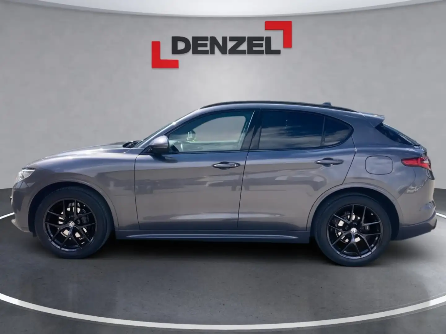 Alfa Romeo Stelvio Veloce 2,2 Diesel 210 Q4 Grau - 2