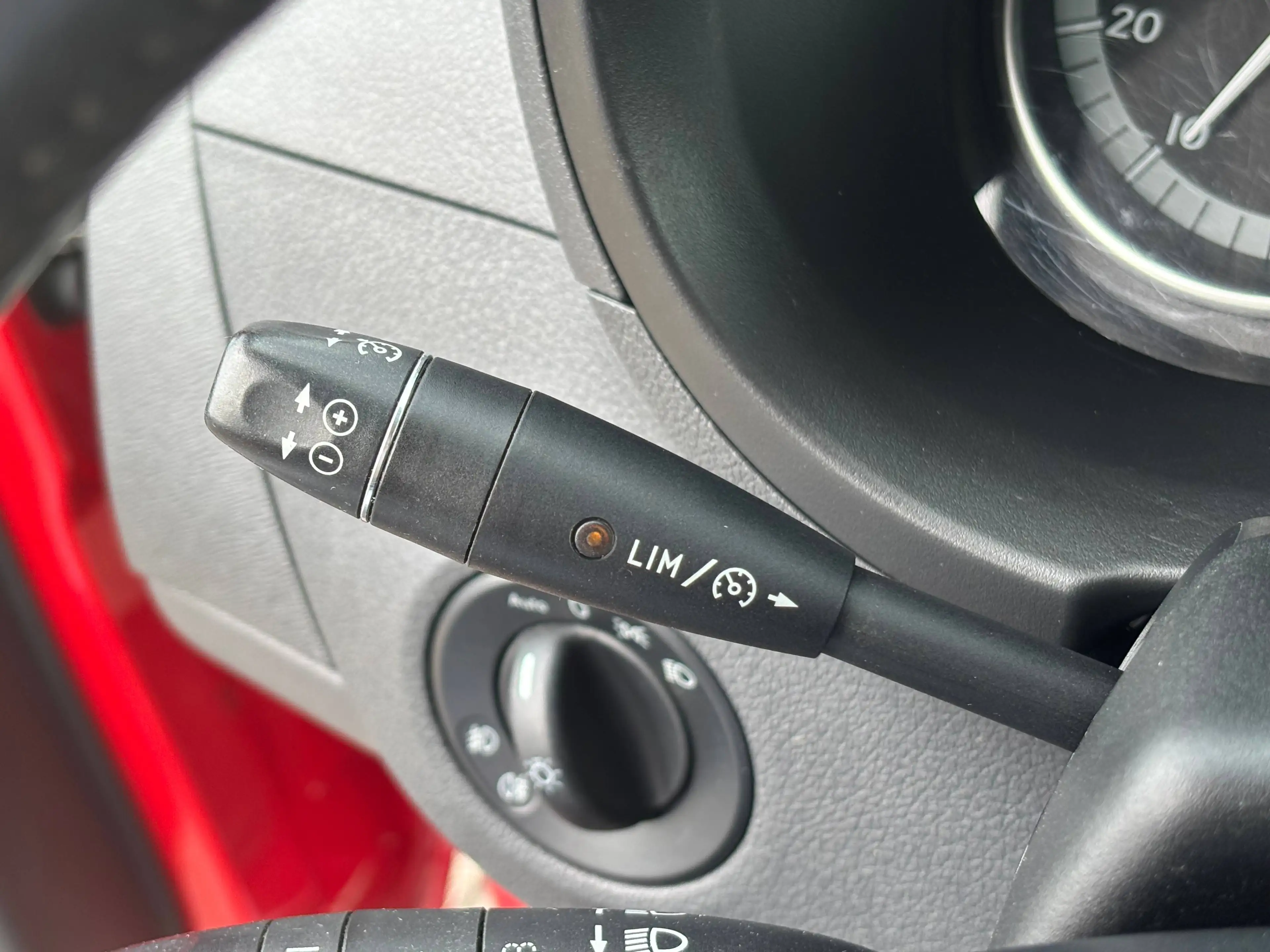 Mercedes-Benz Citan 111 CDI Mixto Extralang AHK SHZ TEMPOMAT — photo 13