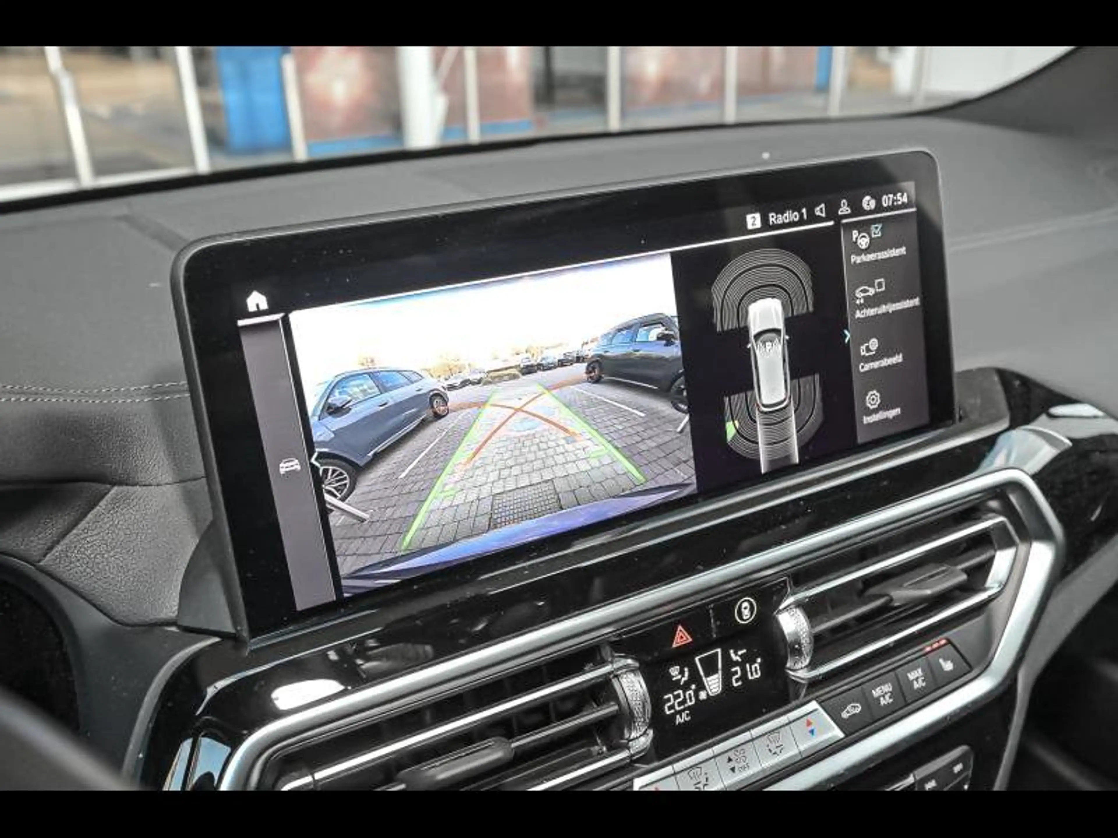 BMW iX3 Model Inspiring — photo 15