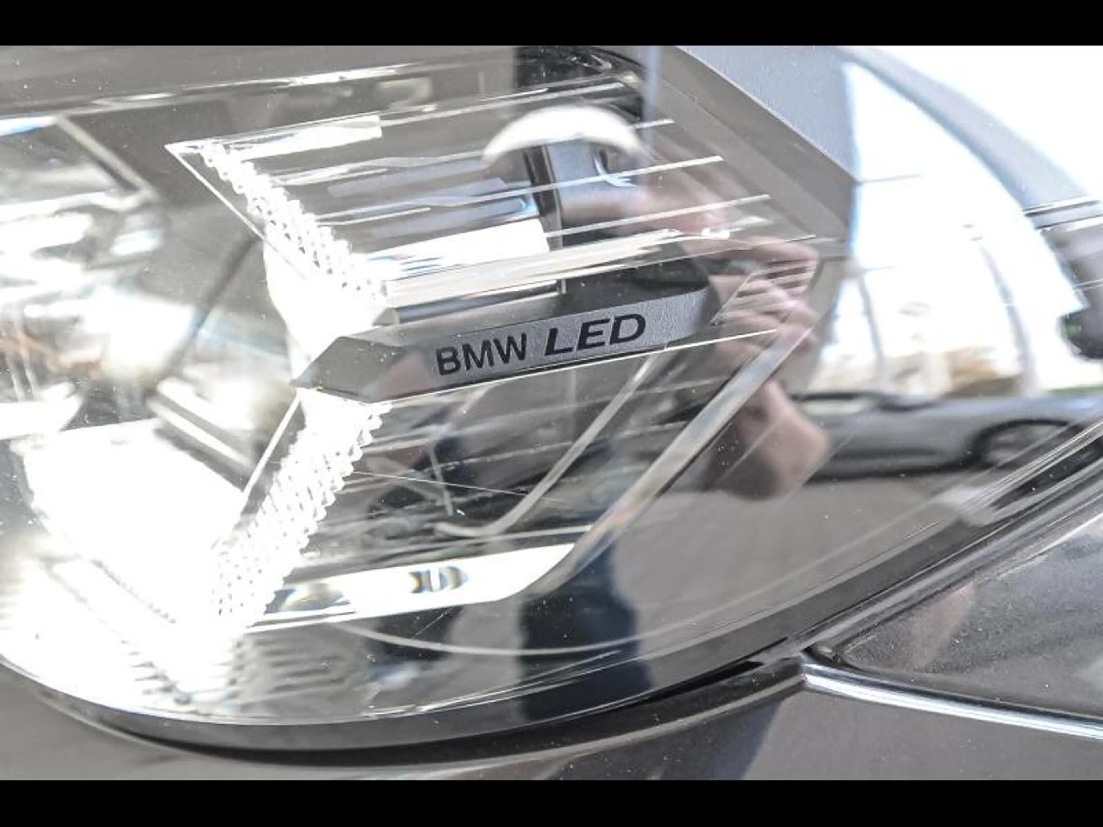 BMW iX3 Model Inspiring — photo 22