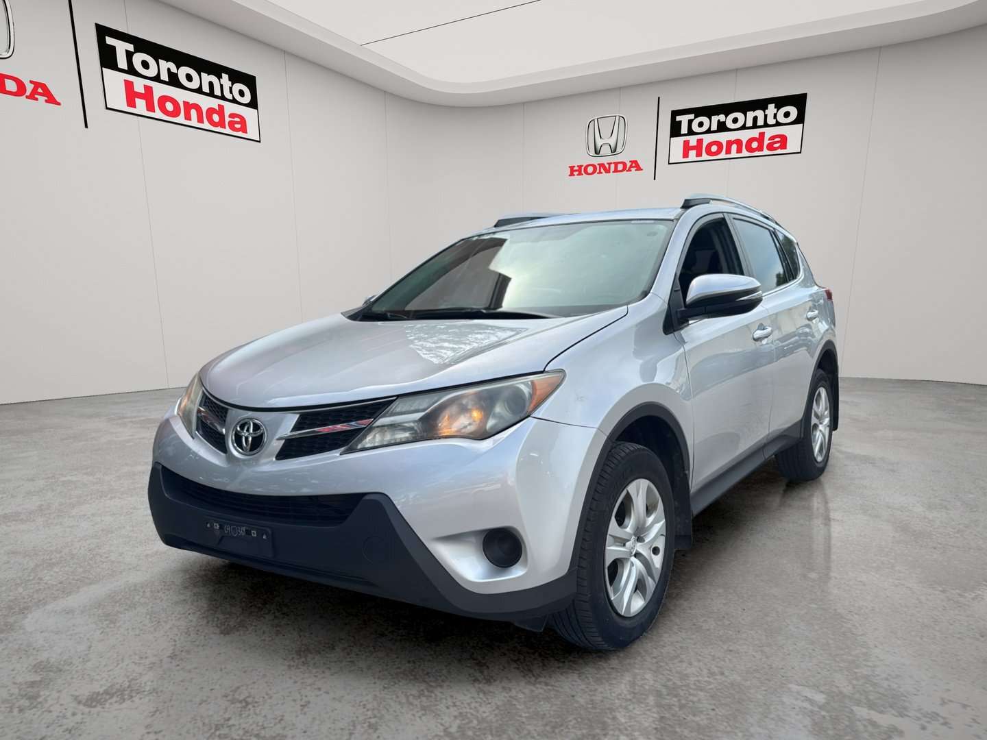 2015 Toyota RAV4 AWD 4dr LE — снимка 1