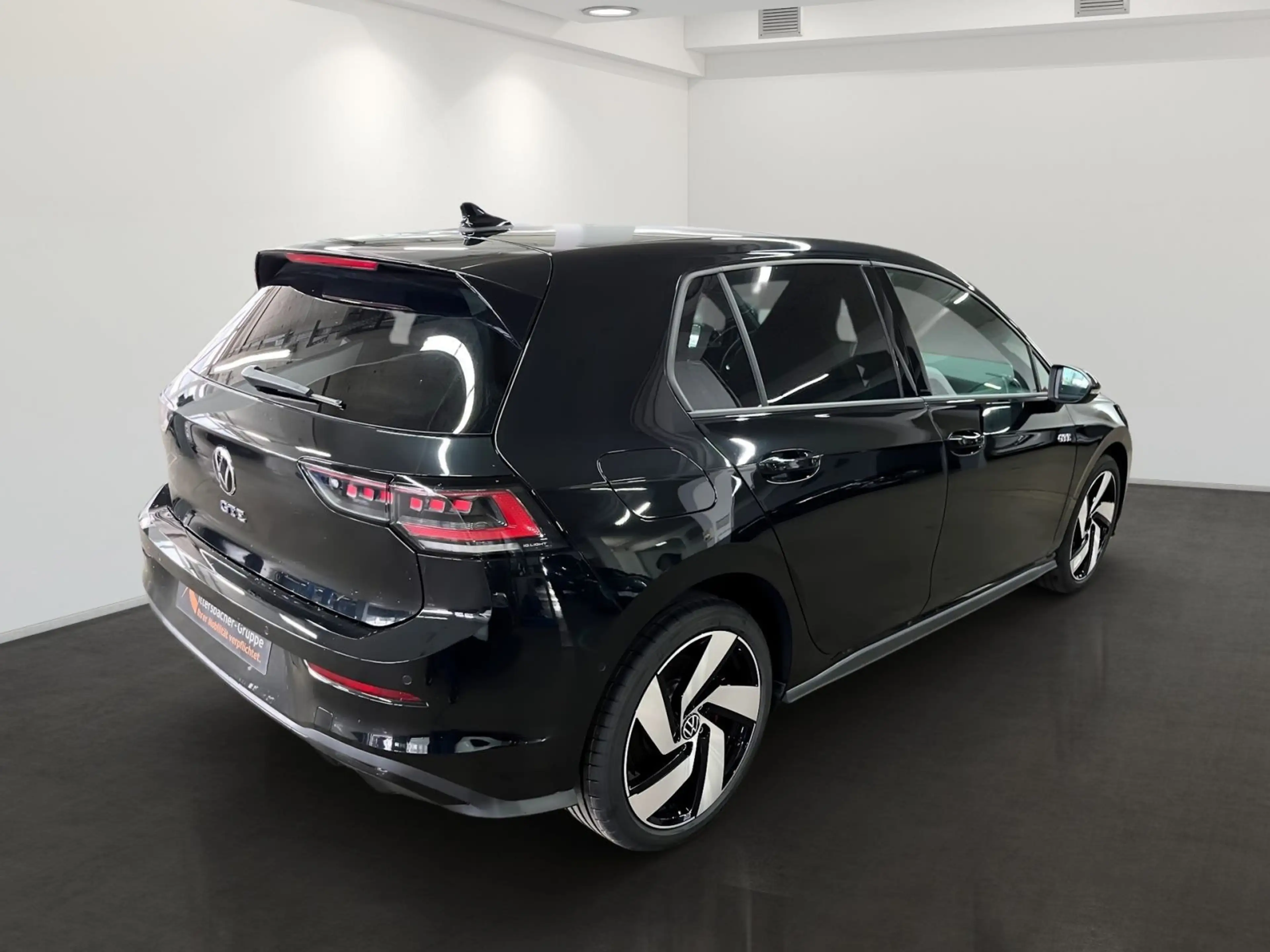 Volkswagen Golf GTE GTE 1.5 eHybrid DSG AHK*Leder*PanoDach — photo 5