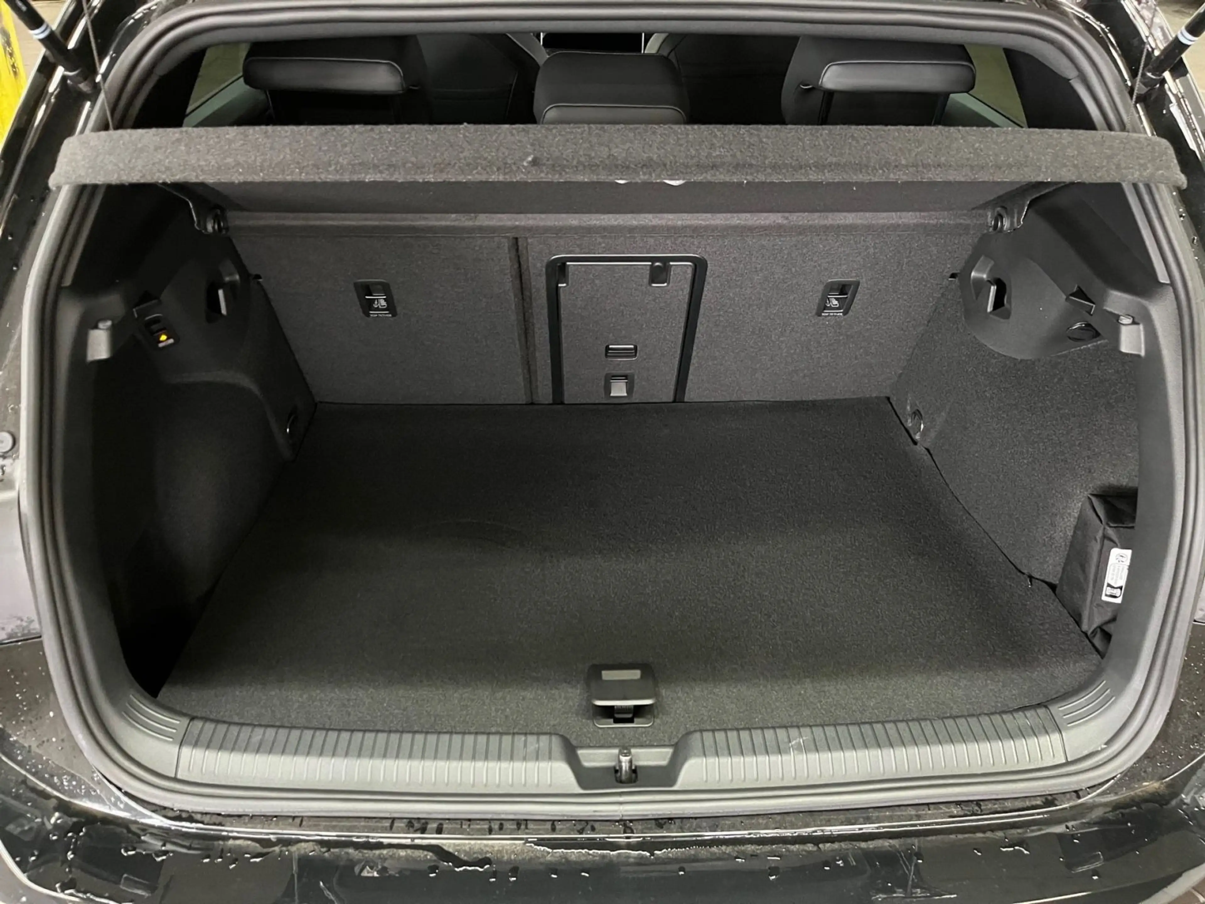 Volkswagen Golf GTE GTE 1.5 eHybrid DSG AHK*Leder*PanoDach — photo 10