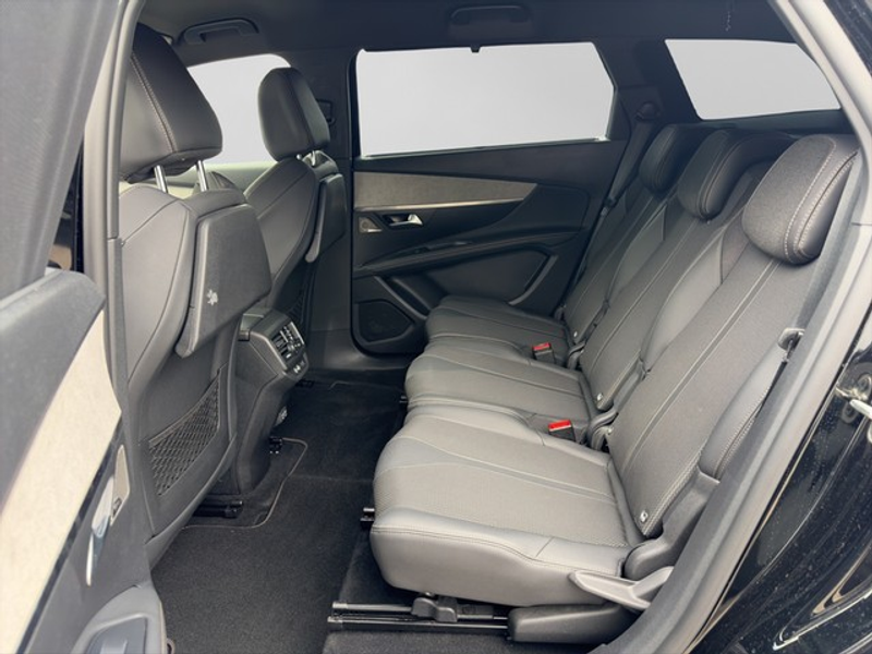 Peugeot 5008 GT HYBRID 136 e-DSC6 — photo 15