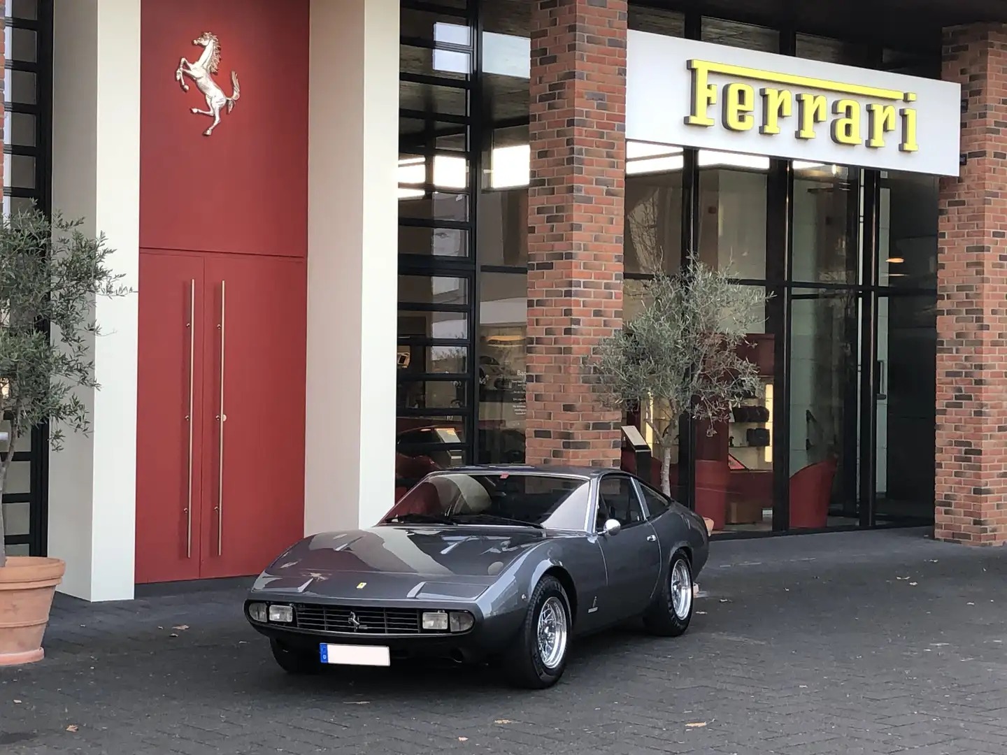 Ferrari 365 GTC/4*Ferrari Classische Zertifikat* Šedá - 2