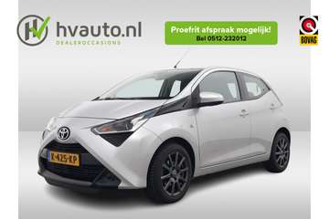 1.0 VVT-i X-PLAY | CarPlay | Camera | Airco
