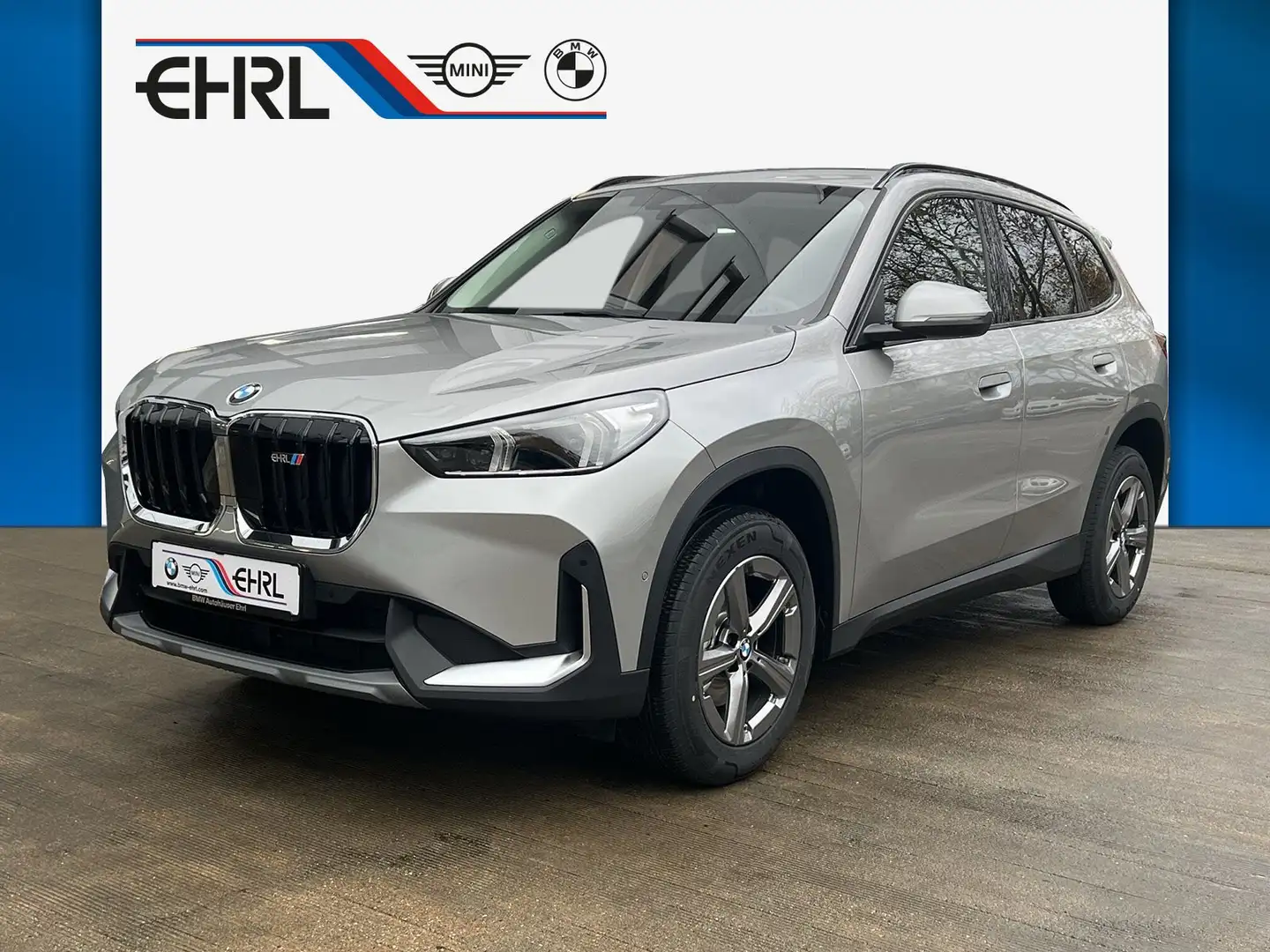 BMW X1 sDrive18i DAB LED RFK Komfortzg. Klimaaut. Silber - 1