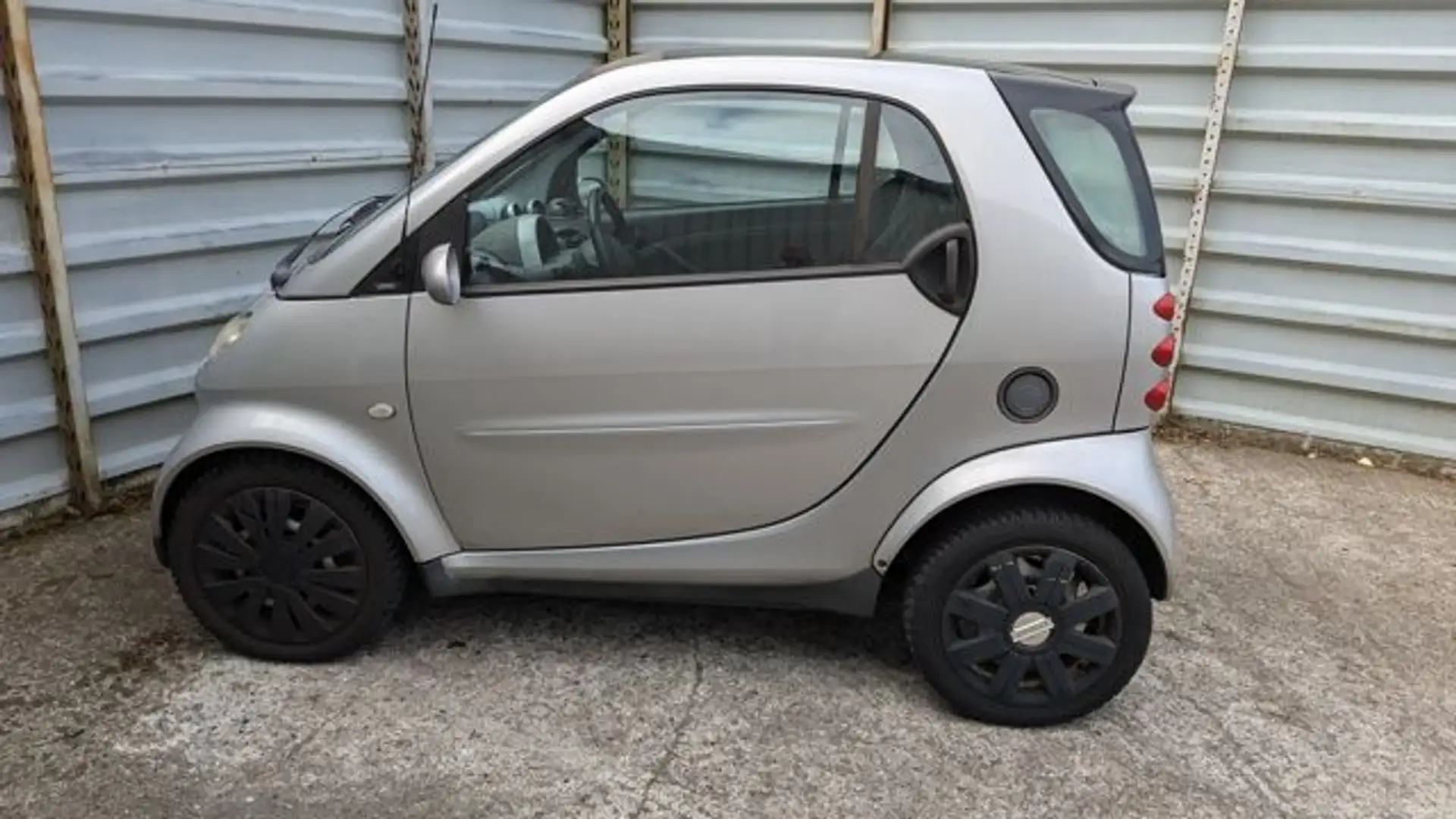 smart forTwo coupe *Klima*Automatikgetriebe* Plateado - 2