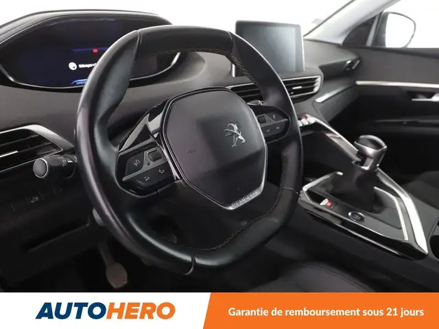 Peugeot 5008 view 11