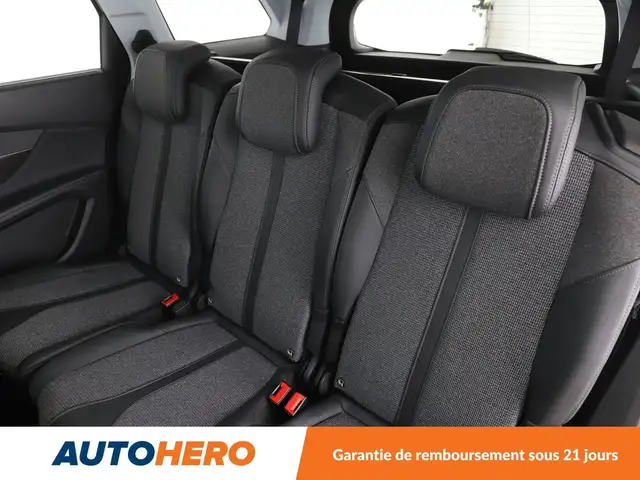 Peugeot 5008 view 14