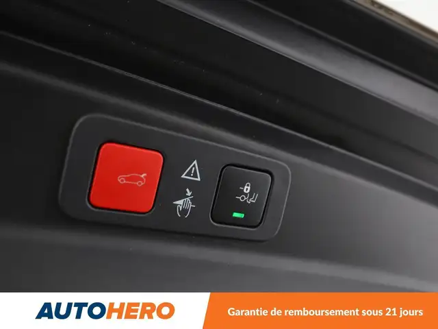 Peugeot 5008 view 19