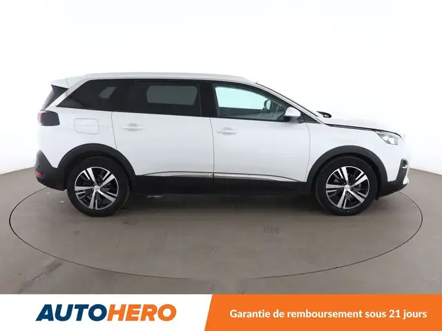 Peugeot 5008 view 7