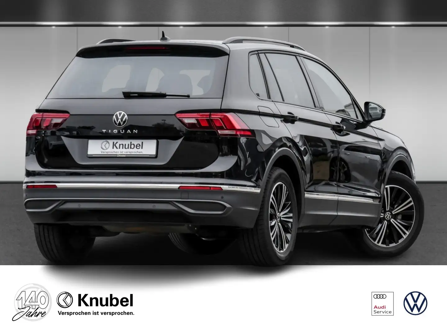 Volkswagen Tiguan Life 1.5 TSI DSG LED NaviPro Pano ACC RKamera Zwart - 2