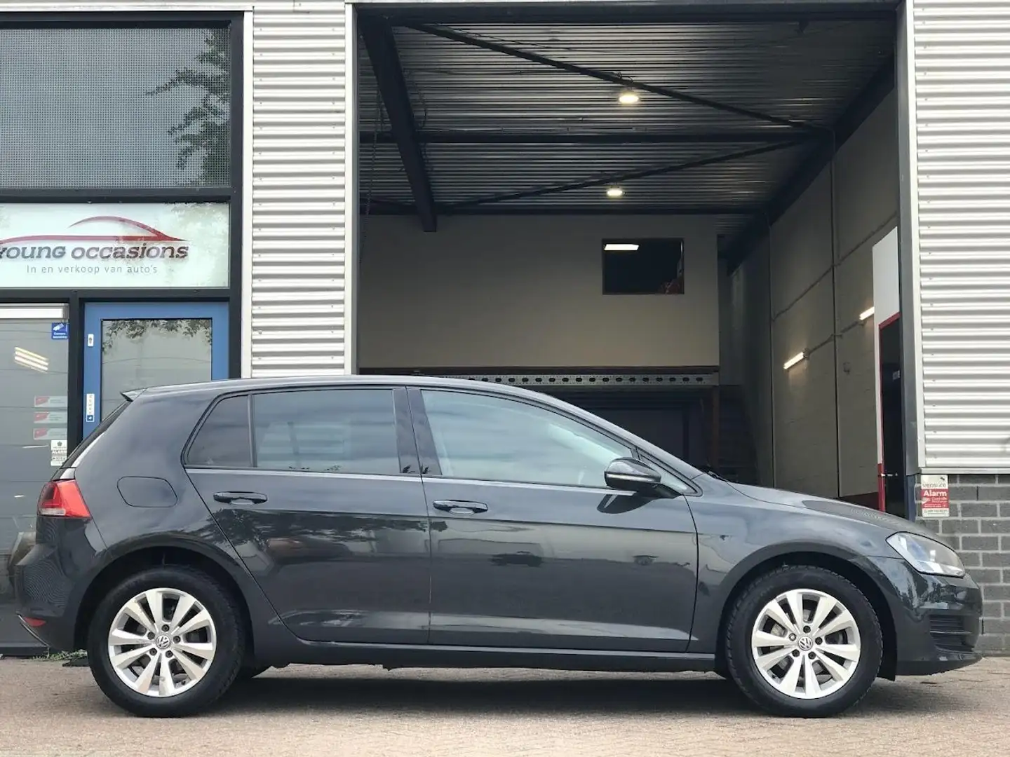 Volkswagen Golf 1.2 TSI PDC|Clima|Bluetooth|2014 Gris - 2
