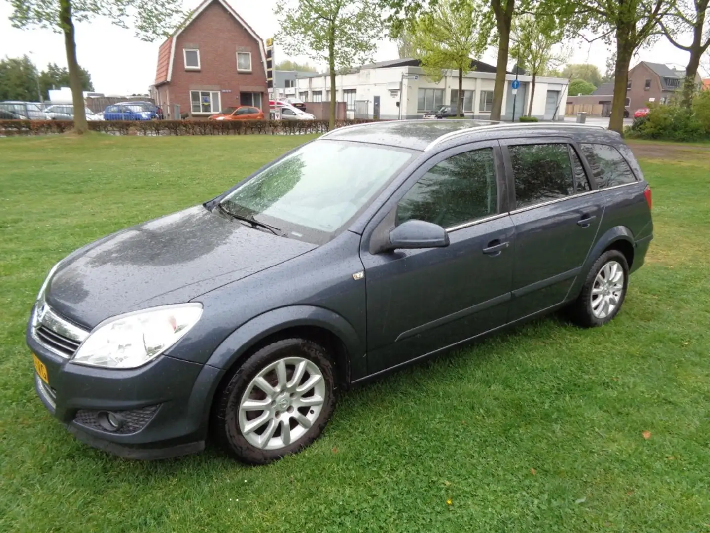 Opel Astra 20-5-2026  a p k Grijs - 1