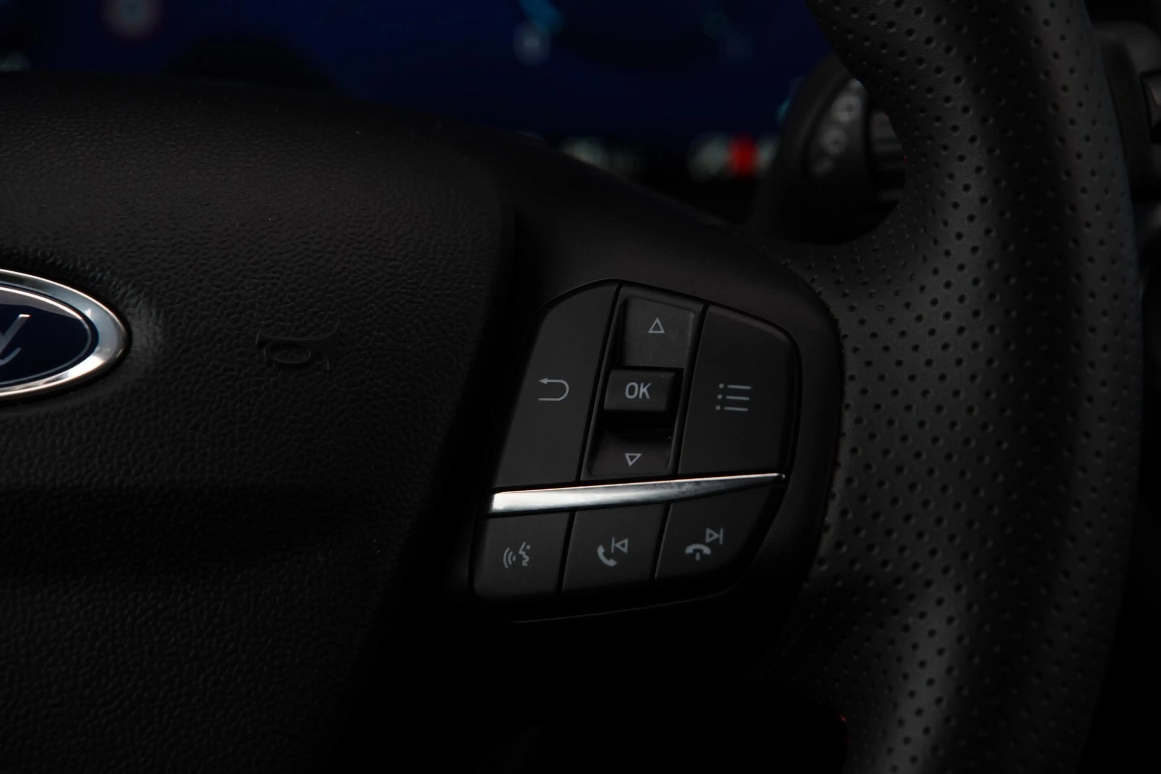 Ford Puma 1.0 EcoBoost Hybrid ST-Line Carplay|Winter Pack|De — photo 15