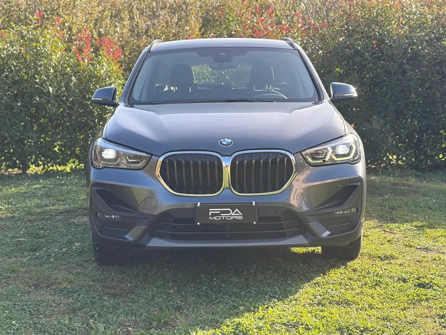 BMW X1 X1 F48 2019 sdrive18d Business Advantage auto Grijs - 2