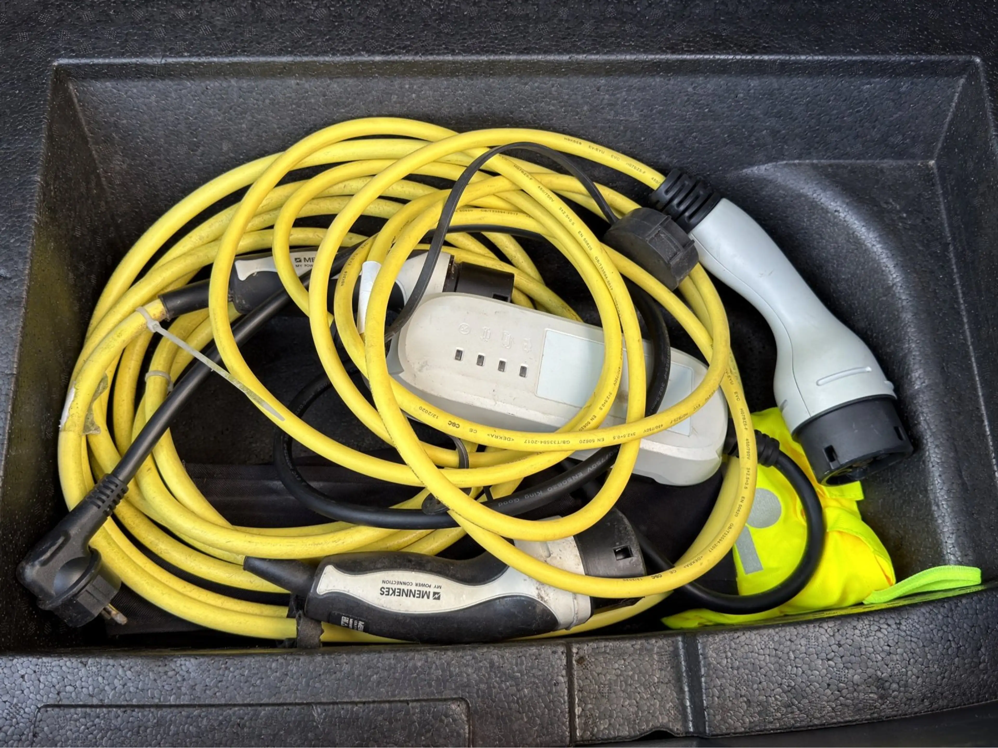Volkswagen Arteon SB 1,4 TSI eHybrid Elegance DSG *PANO, ACC, AHK* — photo 9