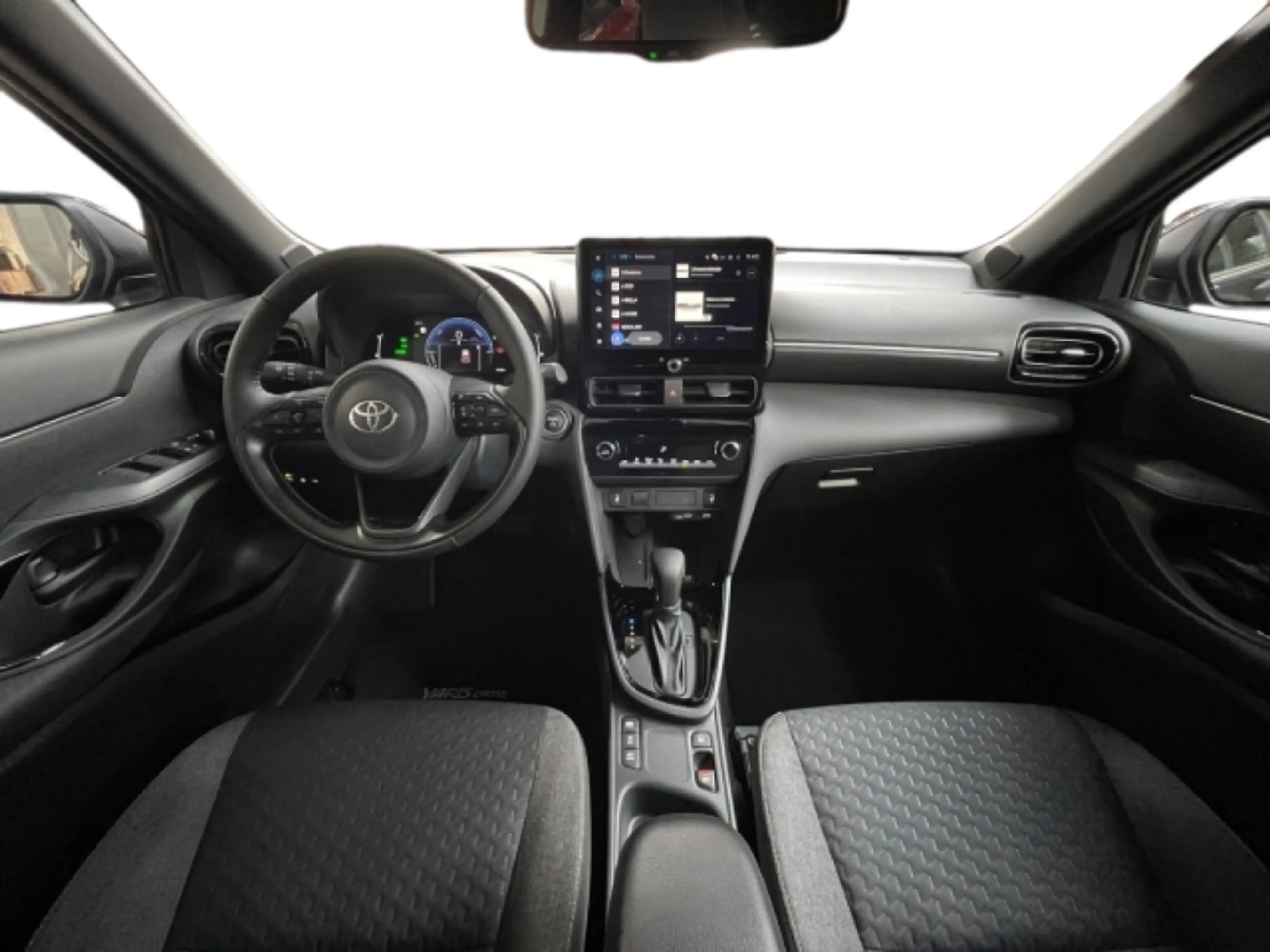 Toyota Yaris Cross Hybrid 130 1.5 Teamplayer Carplay — photo 9