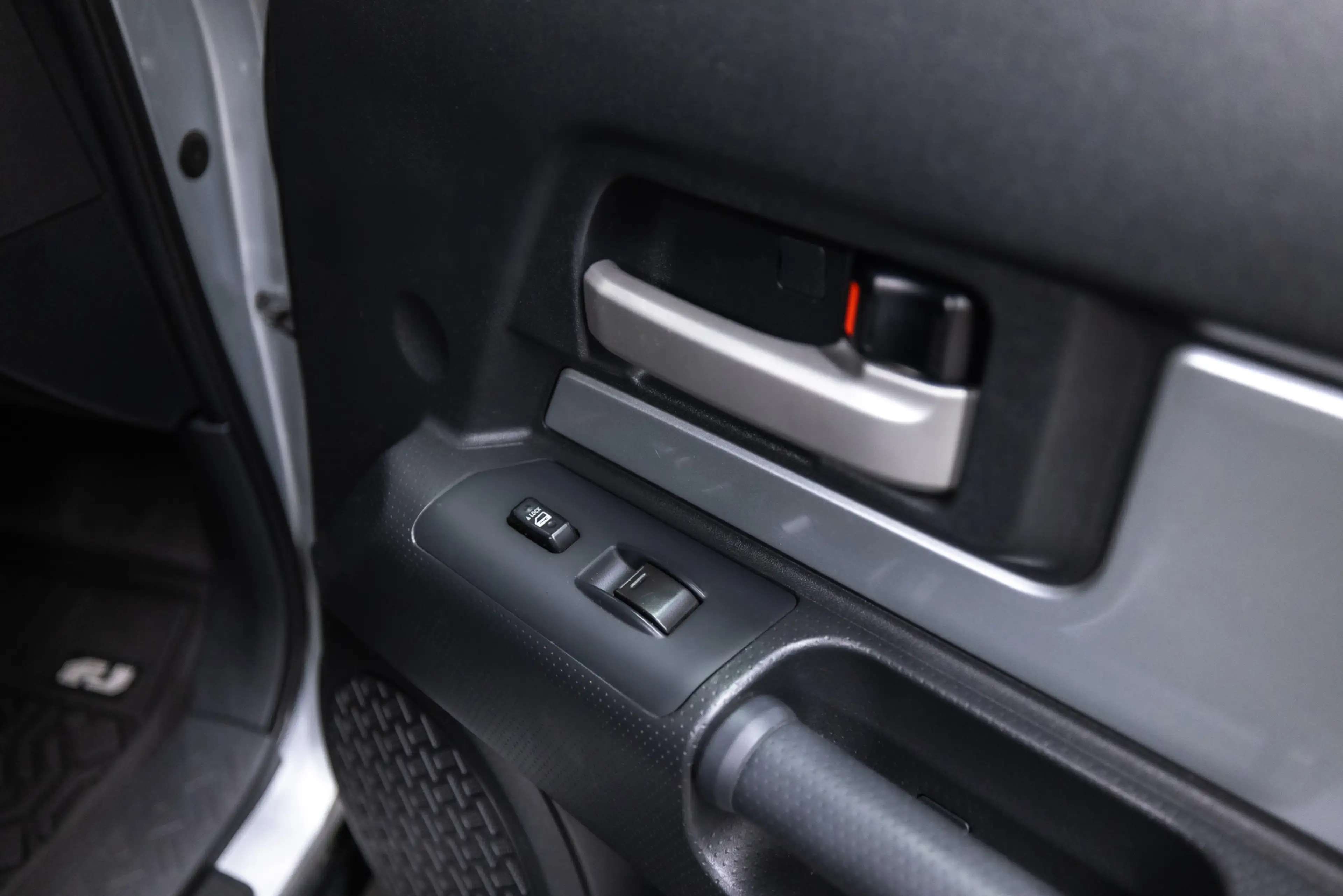 Toyota FJ Cruiser VVTi V6 Btw auto (€ 38.801,65 Ex B.T.W) DEALER AUT — photo 40