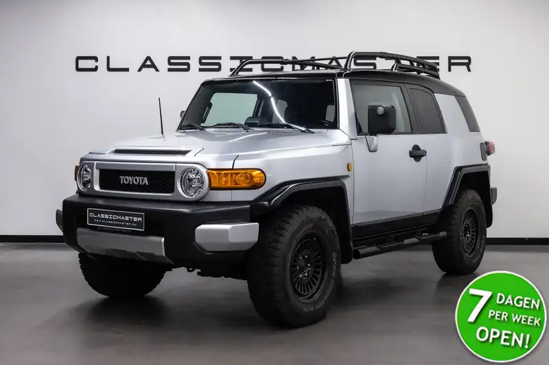TOYOTA Fj