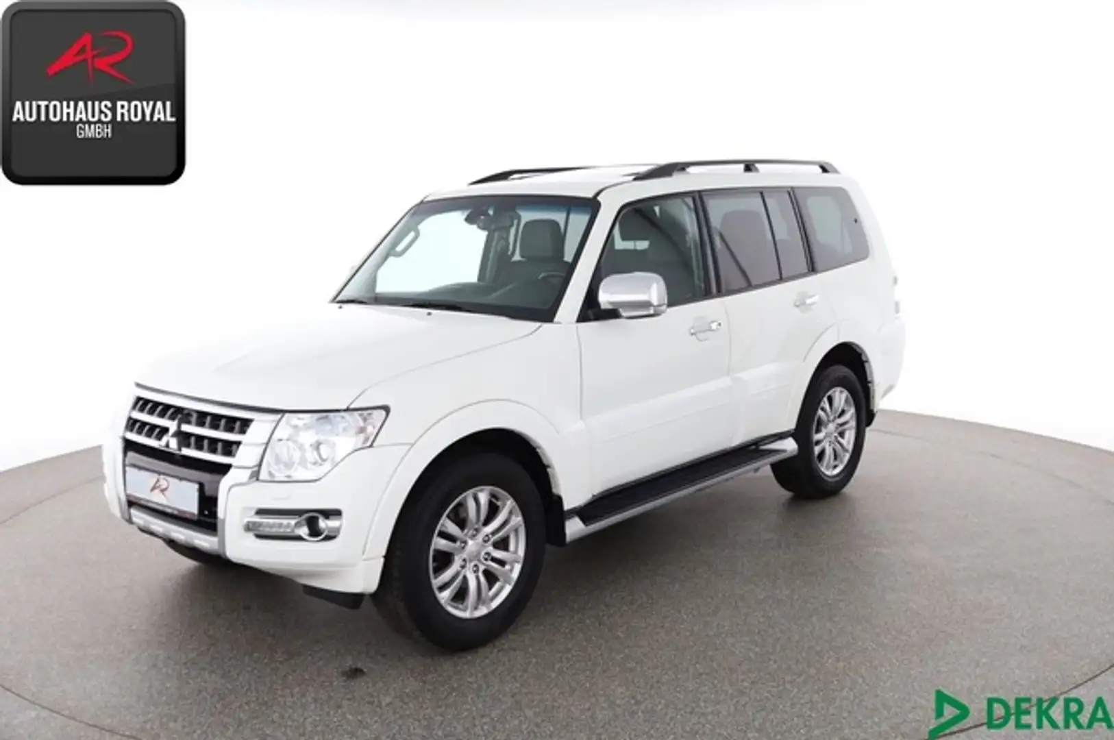 Mitsubishi Pajero 3.2 DI-D TOP 7 SITZE GLASDACH,KAMERA,SH Wit - 1