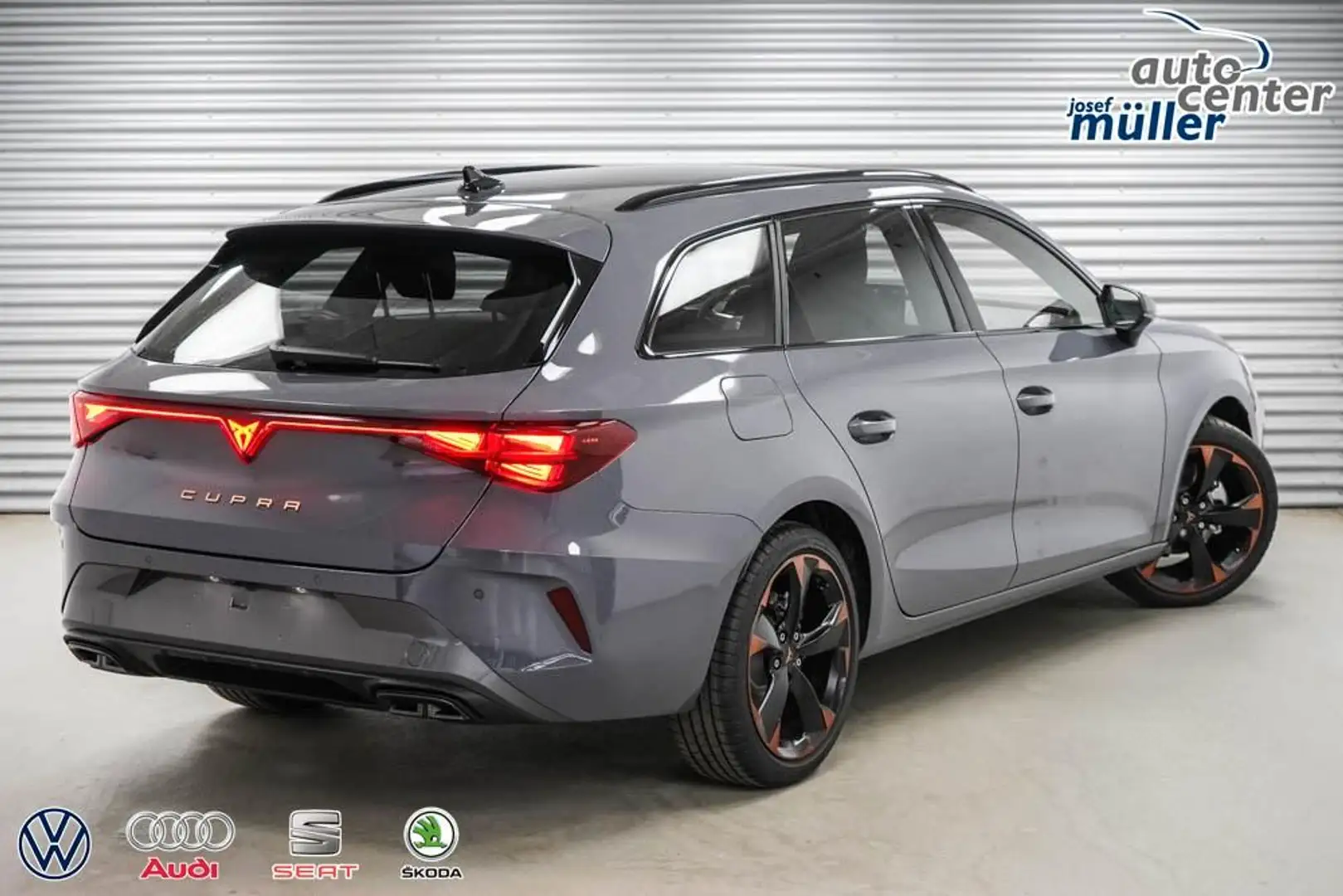 CUPRA Leon Sportstourer ST 1,5 eTSI DSG Kombi - LAG... Grijs - 2