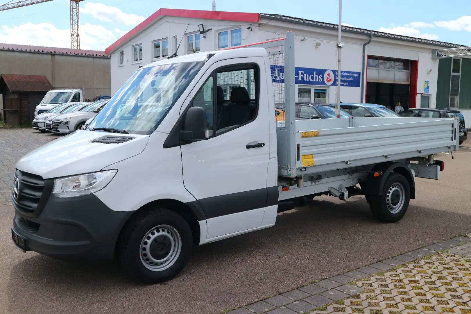 Mercedes-Benz Sprinter 317 Pritsche 3-Seiten Kipper RWD Blanco - 2