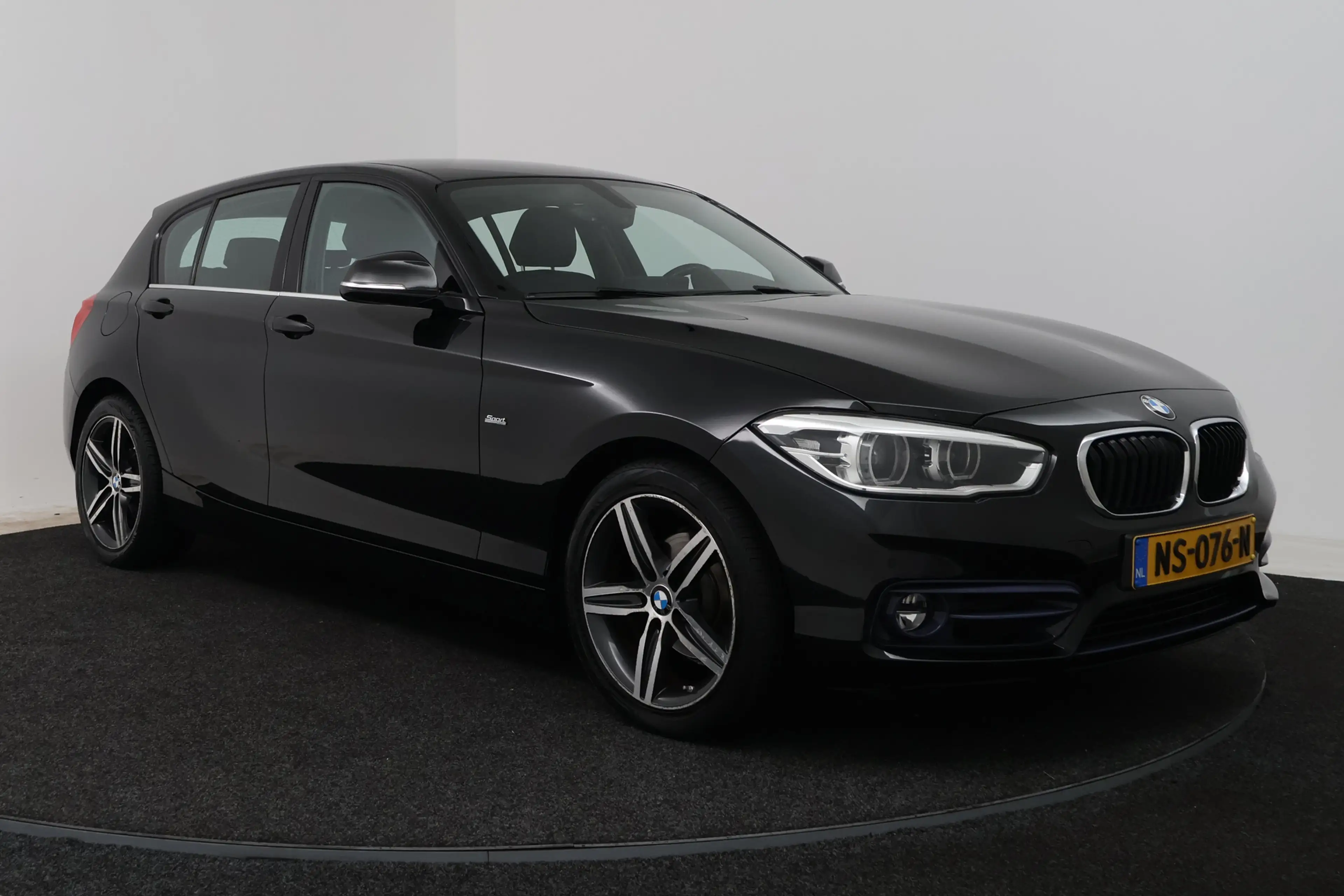 BMW 118 1-serie 118i High Executive (CAMERA, STOELVERWARMI — photo 19
