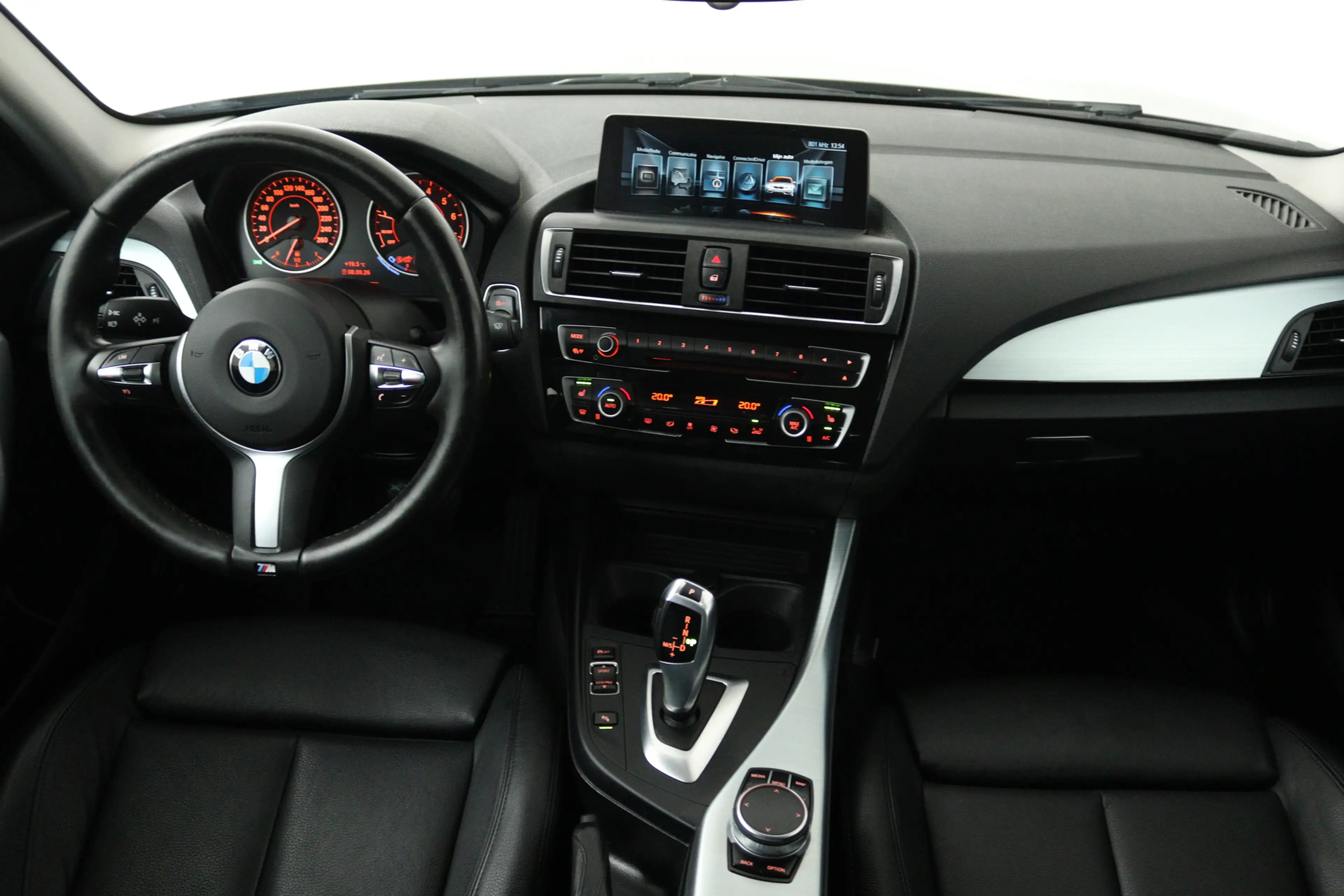 BMW 118 1-serie 118i High Executive (CAMERA, STOELVERWARMI — photo 3