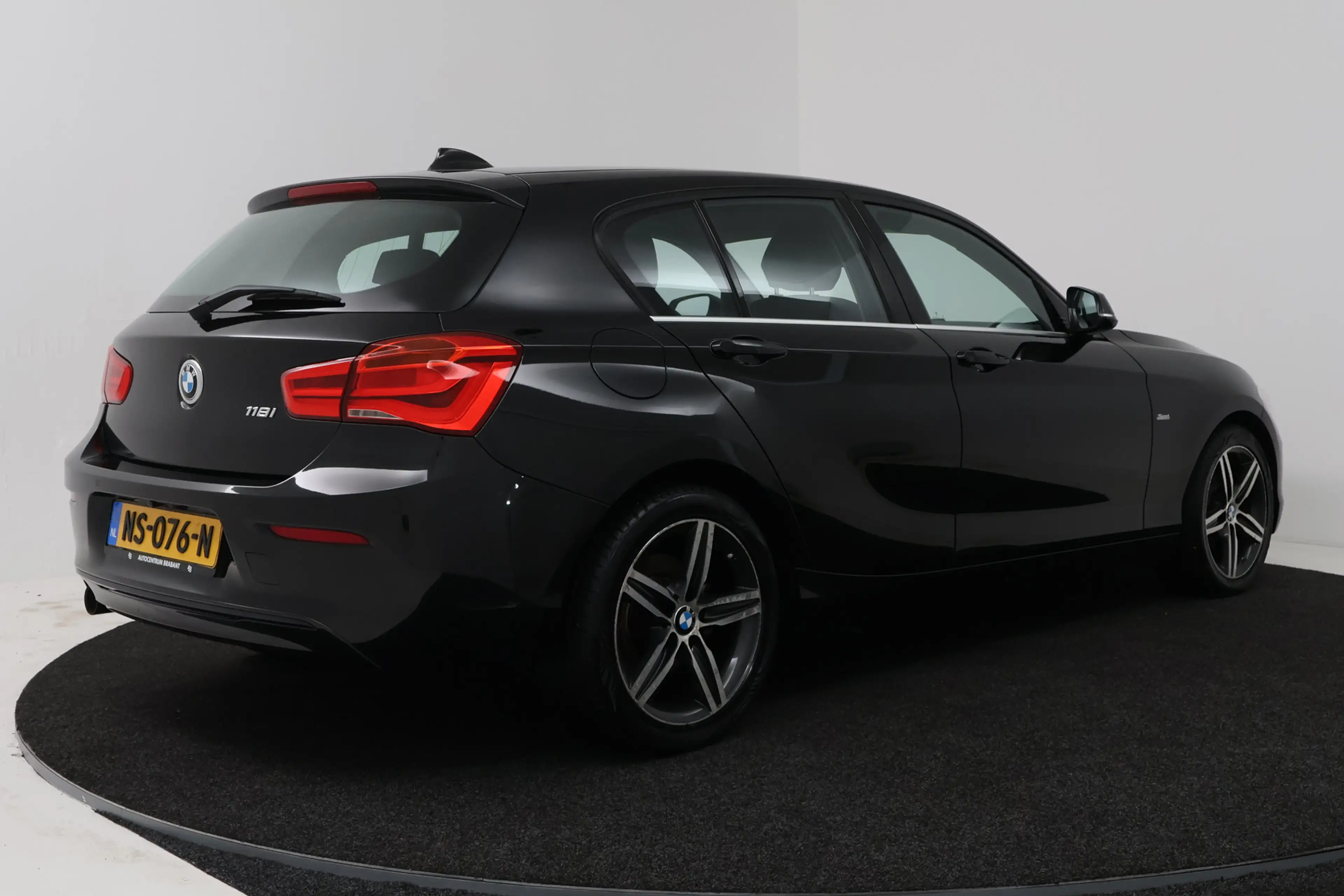 BMW 118 1-serie 118i High Executive (CAMERA, STOELVERWARMI — photo 15