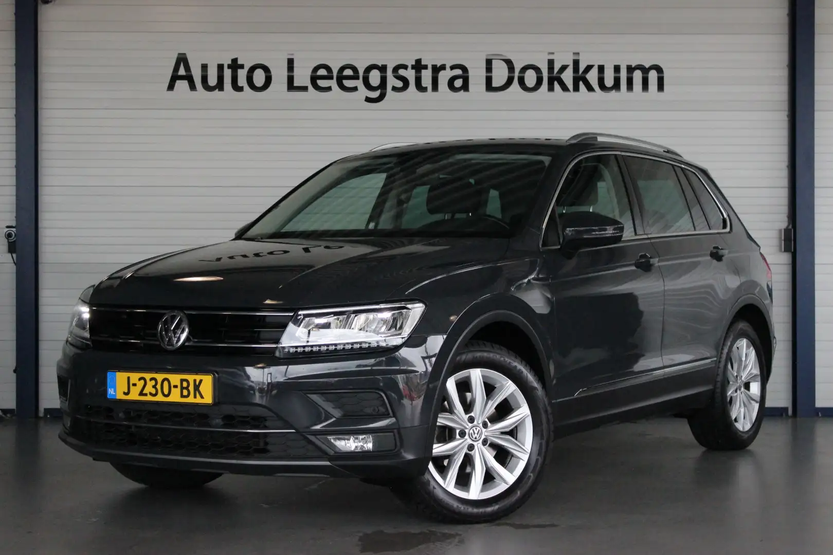 Volkswagen Tiguan 1.5 TSI ACT Highline Trekhaak | Virtual Cockpit | Grijs - 1