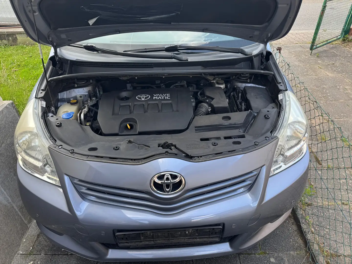 Toyota Verso Verso 1.8 Life - 2