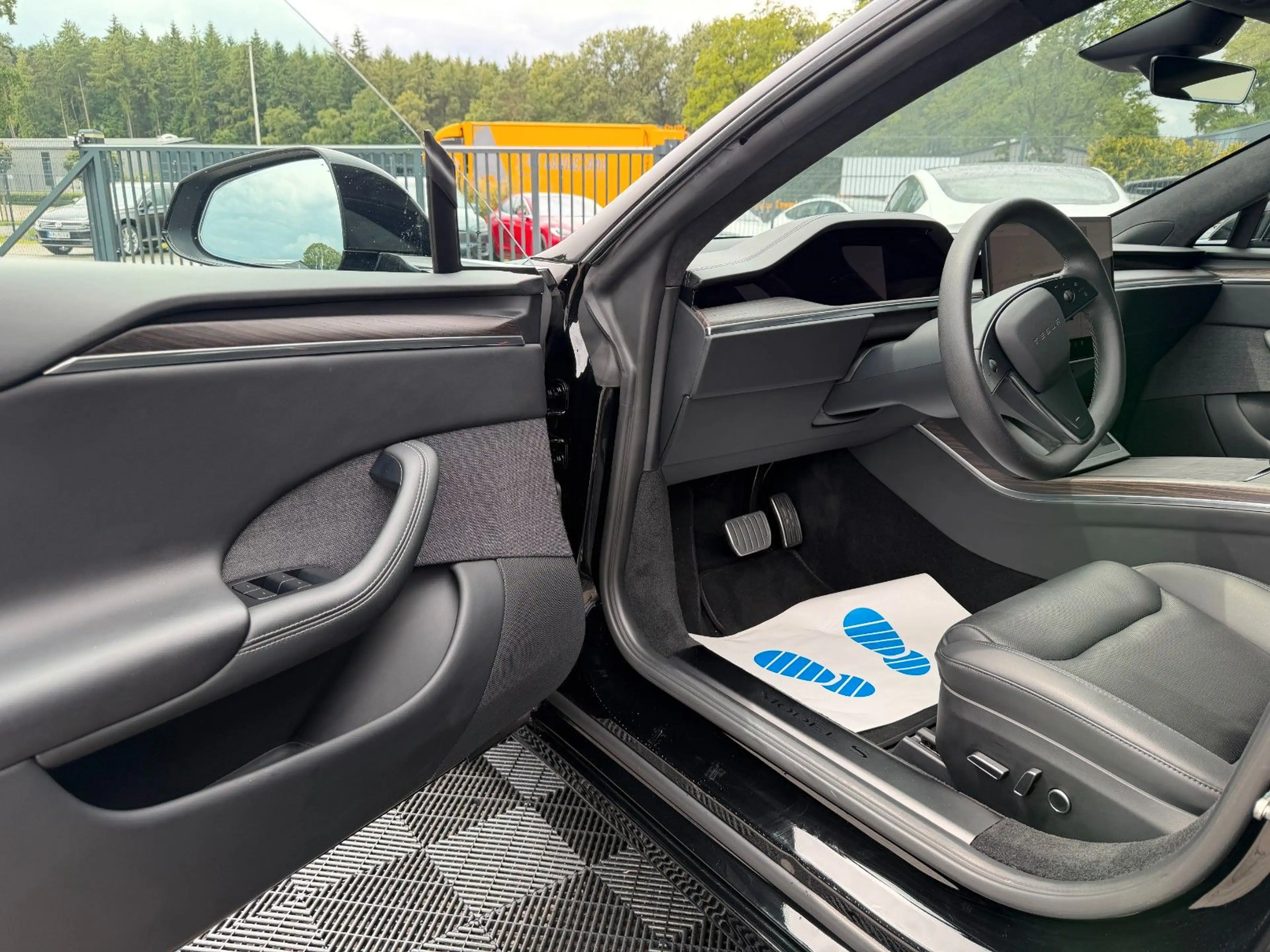 Tesla Model S MODEL S PALLADIUM | ENHANCED AP 4 KI | MATRIX — photo 14