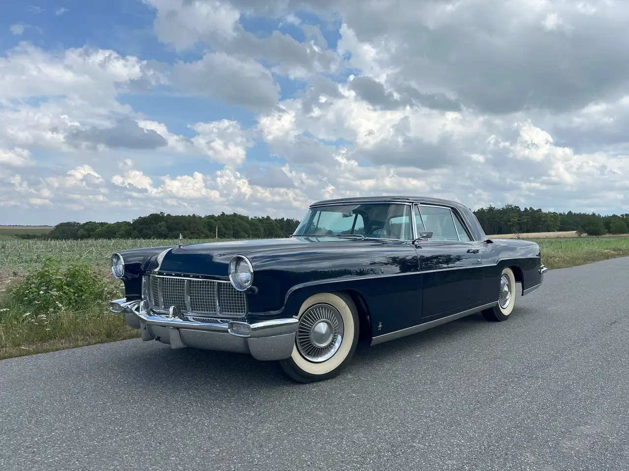 Lincoln Continental