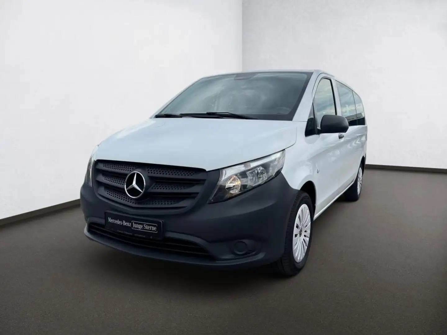 Mercedes-Benz Vito 114 Tourer PRO Lang Kamera*Klima*Audio40 Weiß - 2