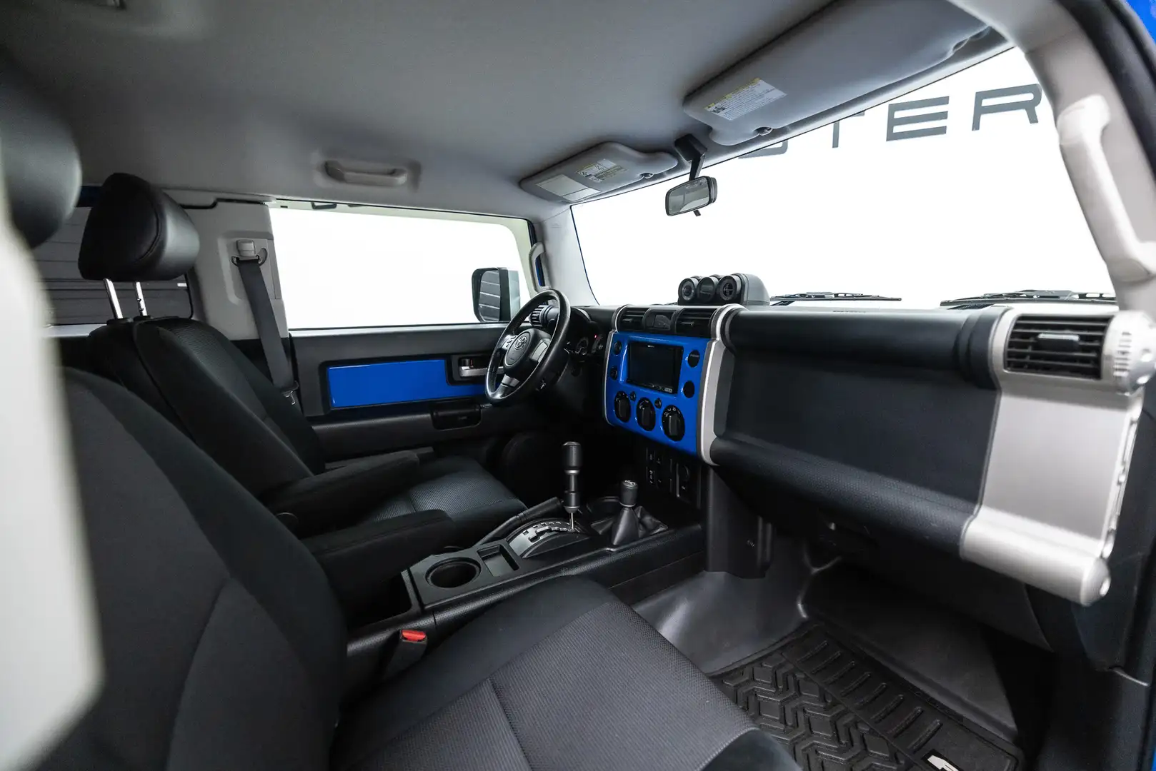 Toyota FJ Cruiser VVTi V6 Btw auto, Fiscale waarde € 8.000,- (€ 41.2 Azul - 2