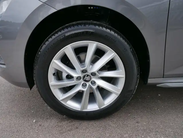 Skoda Kamiq view 3
