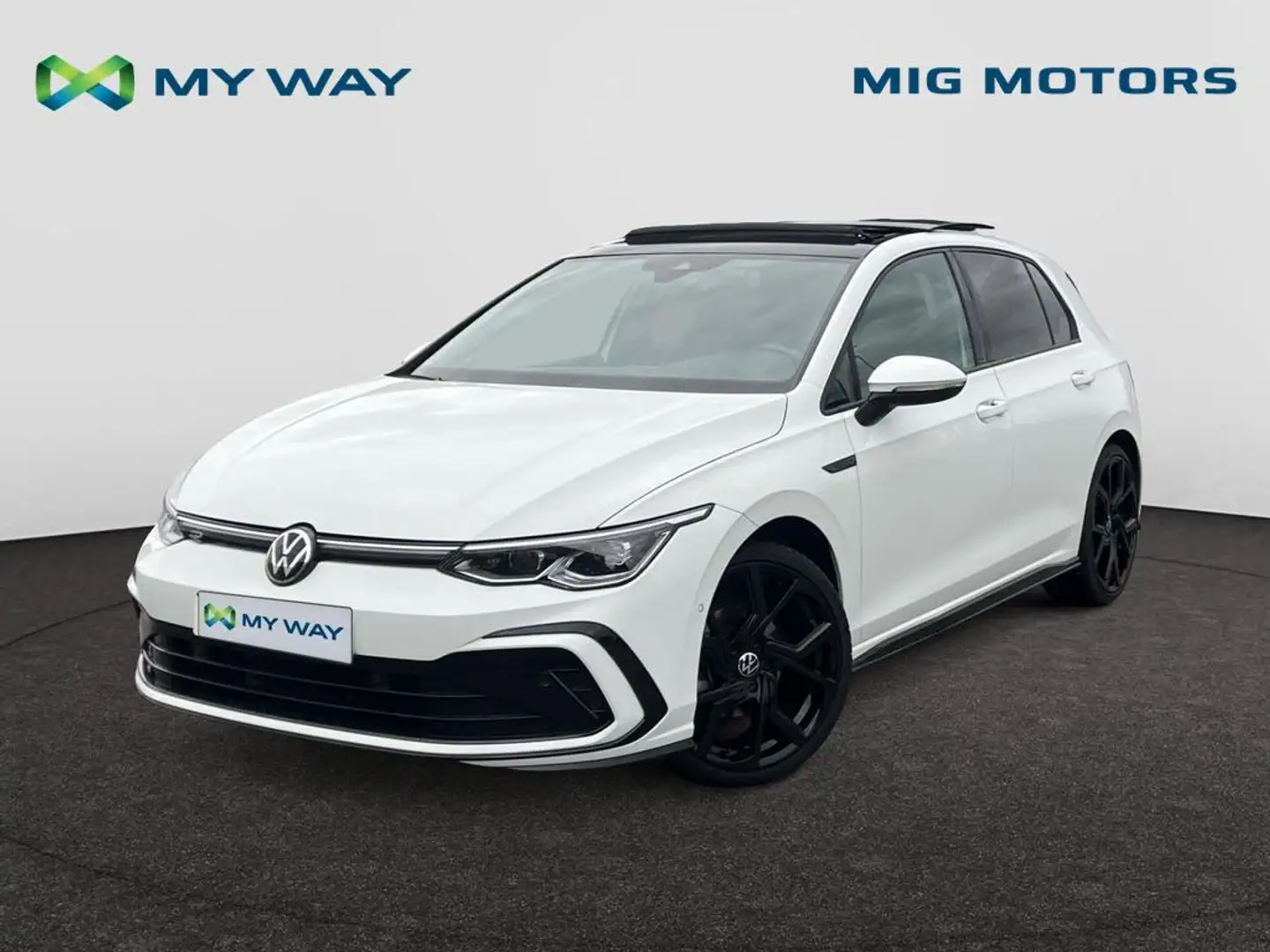 Volkswagen Golf R-Line 1.5 (150pk) Automaat /// panoramisch schuifdak /// Achteruitrijcamera /// Wit - 1