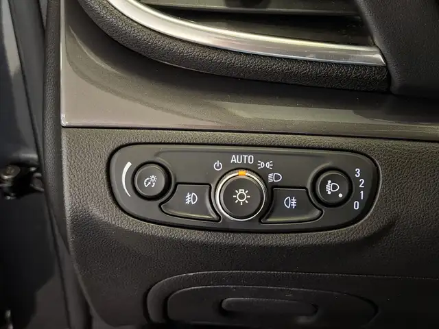 Opel Mokka X view 11