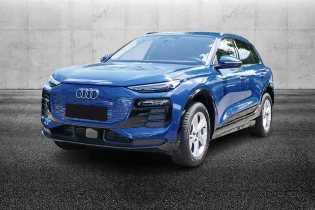 Audi Q6 e-tron Business Advanced