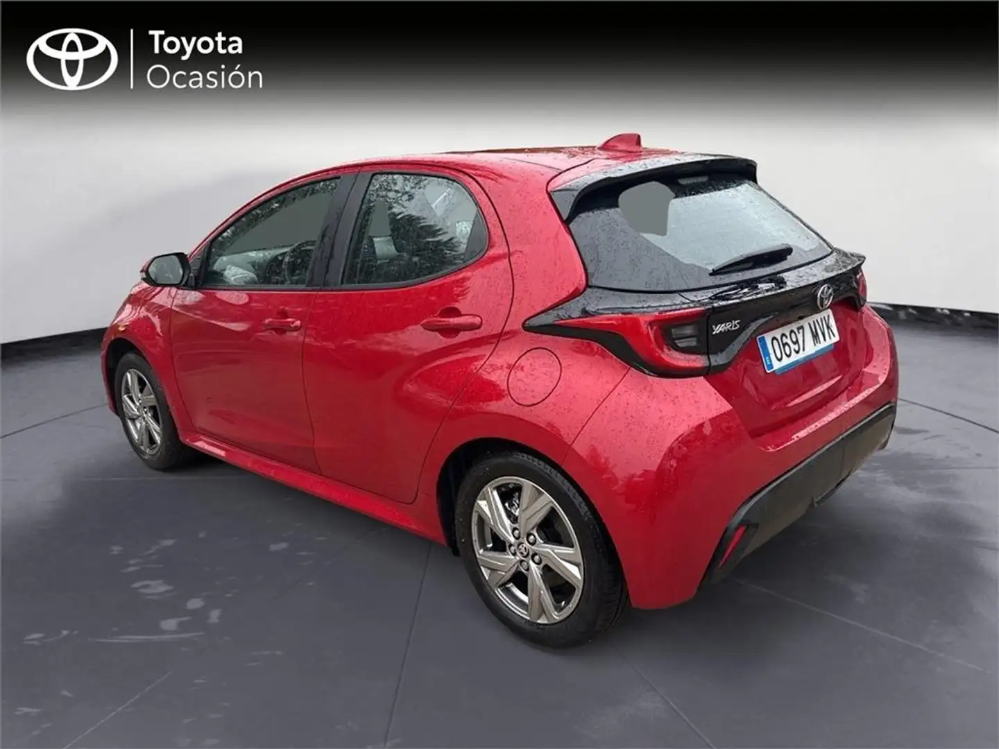 Toyota Yaris ACTIVE PLUS - 2