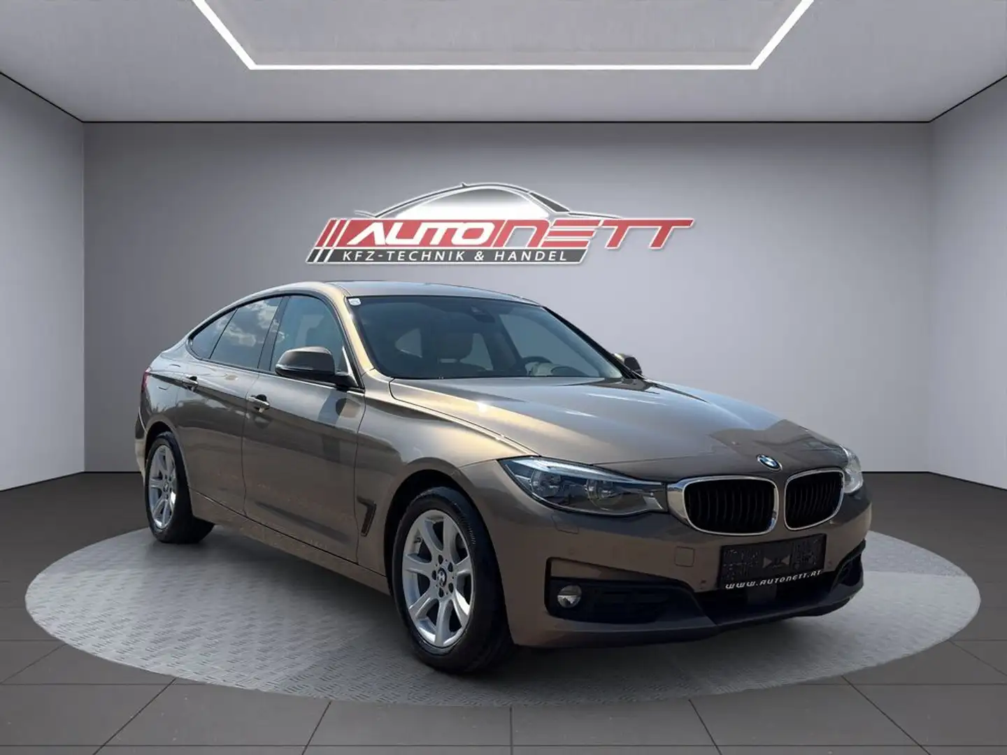 BMW 320 d Advantage Beige - 1