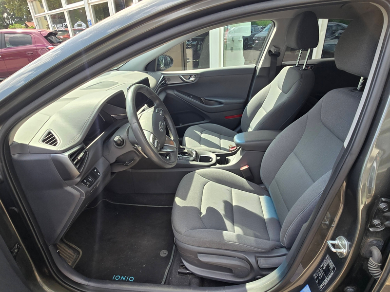 Hyundai IONIQ Facelift PLUG IN Hybrid STYLE-Paket — photo 7